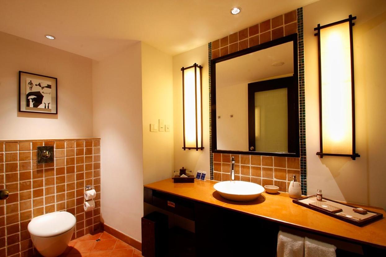 Plumeria Lake Resort & Spa Vayalar Exterior photo