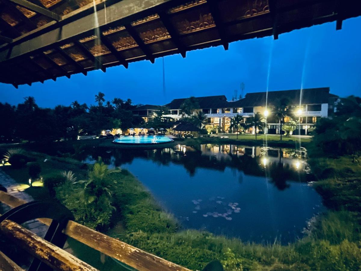 Plumeria Lake Resort & Spa Vayalar Exterior photo