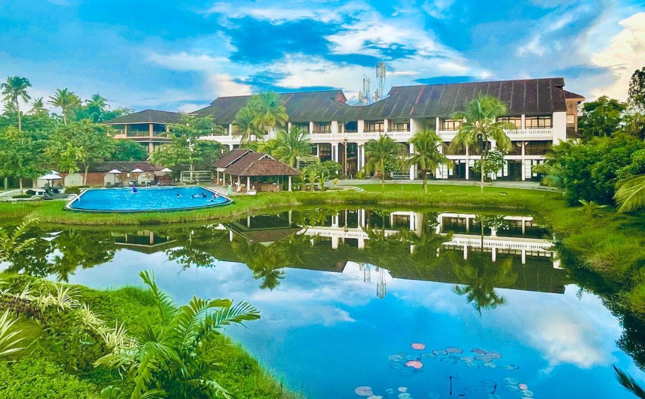 Plumeria Lake Resort & Spa Vayalar Exterior photo