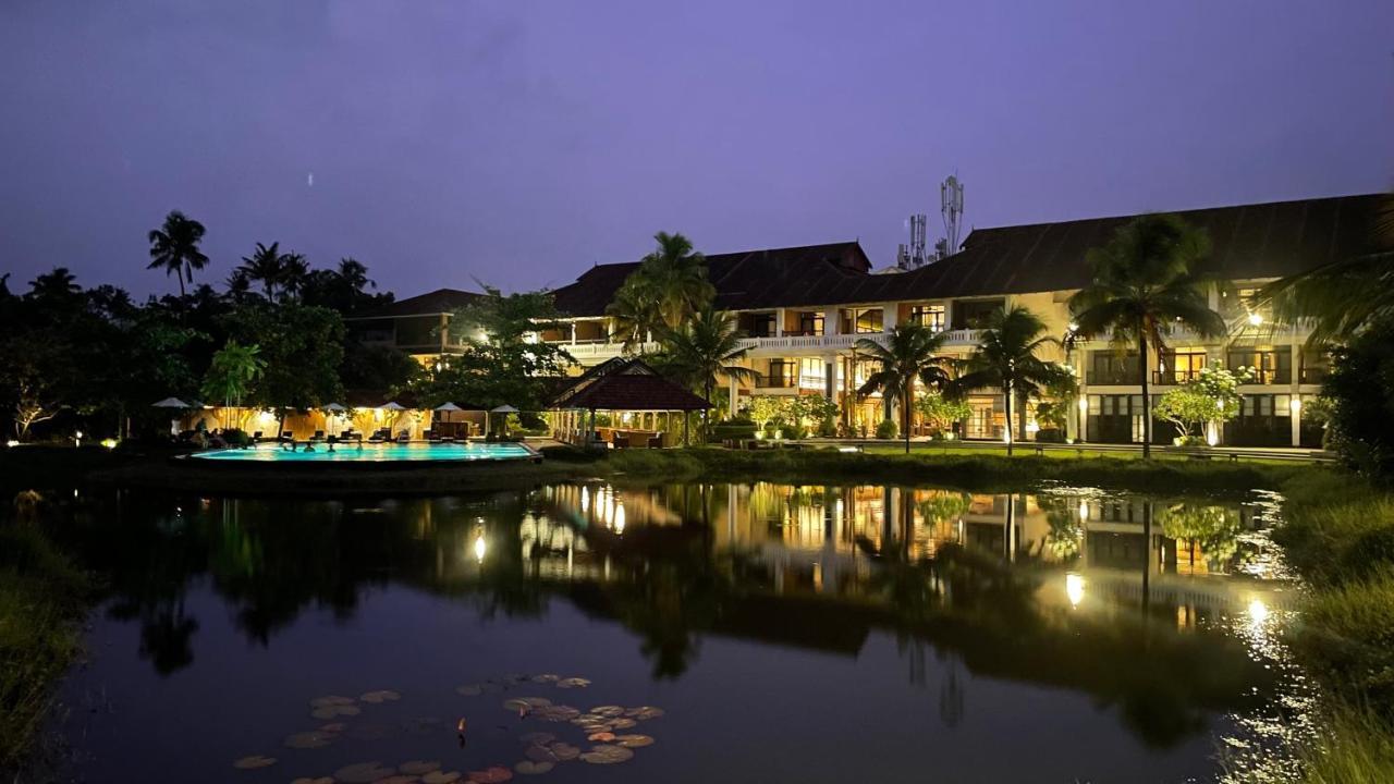 Plumeria Lake Resort & Spa Vayalar Exterior photo