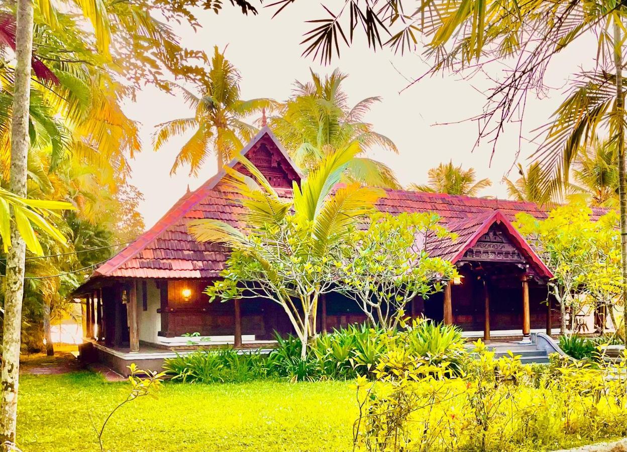Plumeria Lake Resort & Spa Vayalar Exterior photo