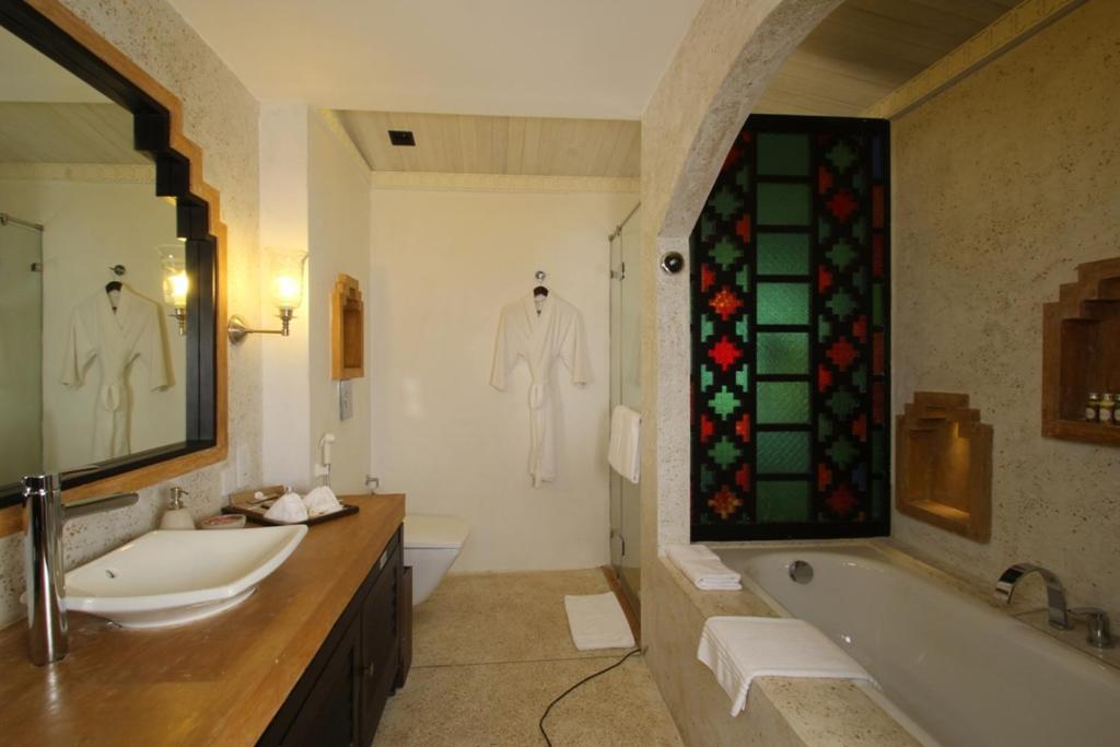 Plumeria Lake Resort & Spa Vayalar Exterior photo
